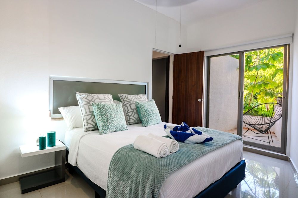 undefined Villa Club Real 187 8