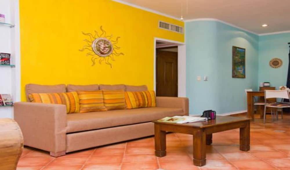 Condo Oltroceano by Playa Paradise Comfort Condo, 2 Bedrooms, Non Smoking 8