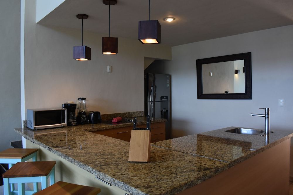 undefined Ocean Plaza 18 by Praia 8