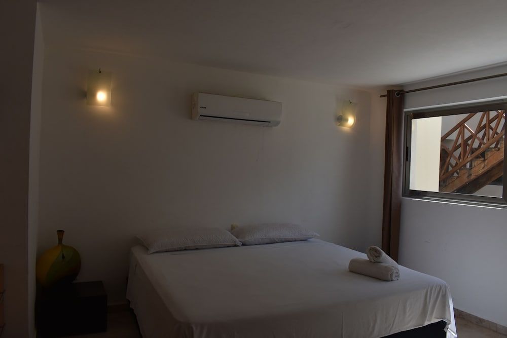 undefined Ocean Plaza 18 by Praia 2