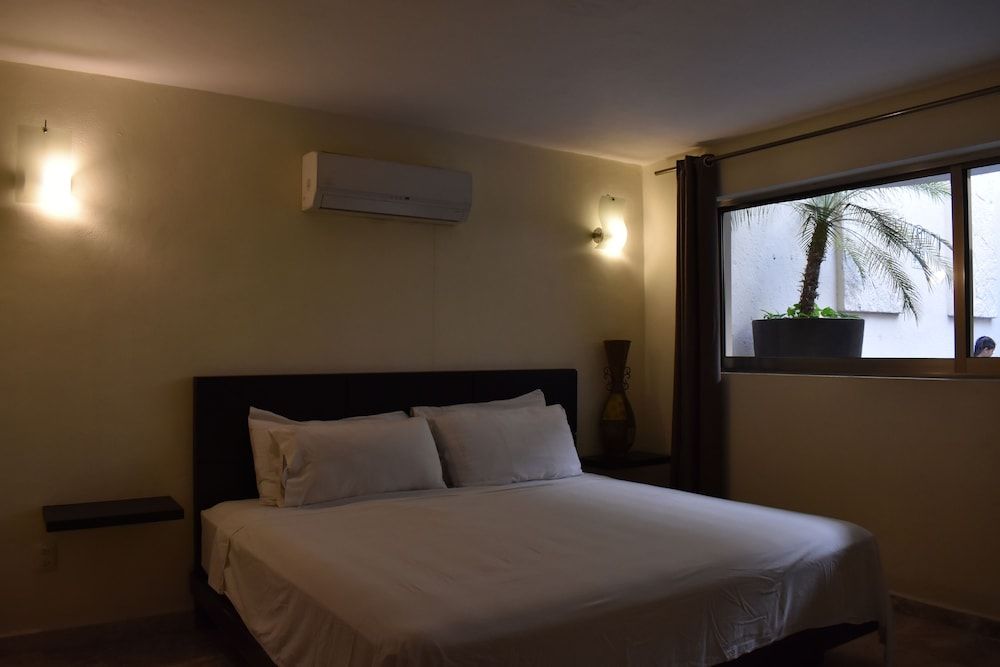 undefined Ocean Plaza 2 by Praia 3