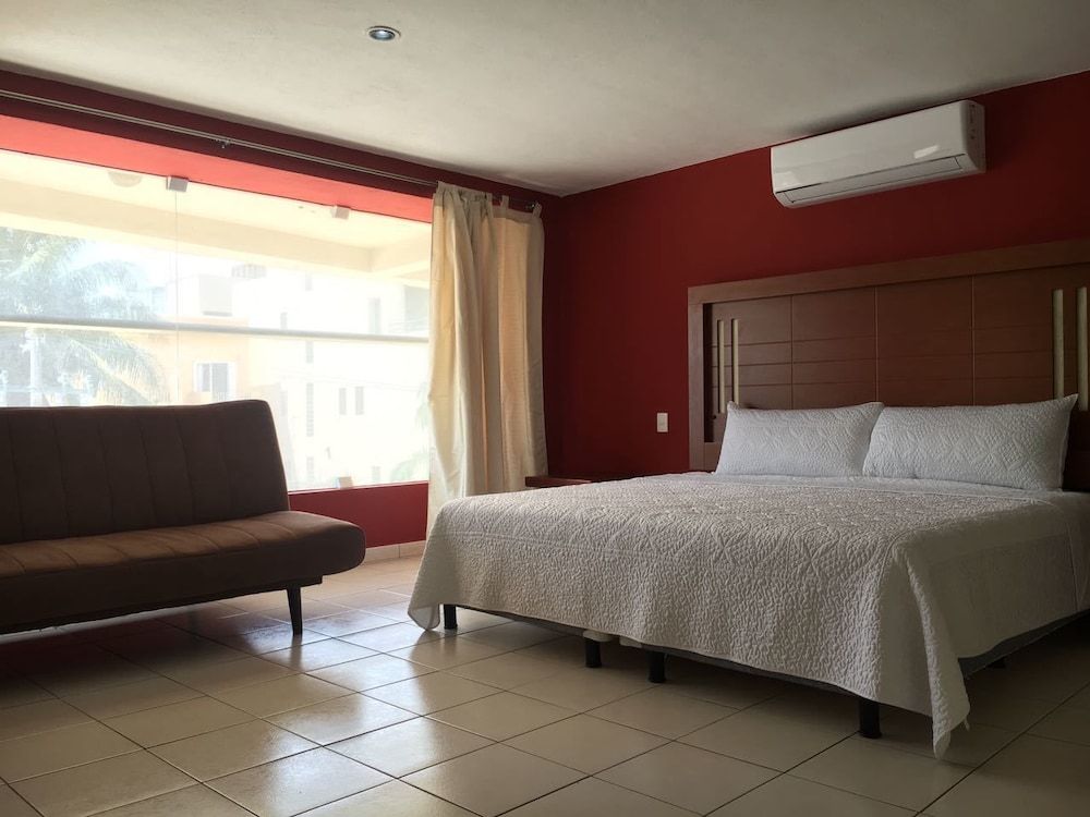 undefined Ocean Plaza 5A by Praia 7