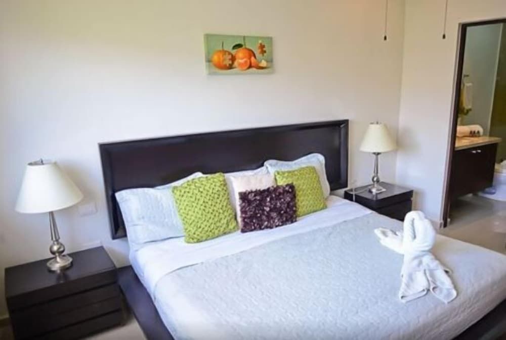 Sabbia  Dowtown Condos by Mikitito Rentals Family 2Br Apartment D405 7