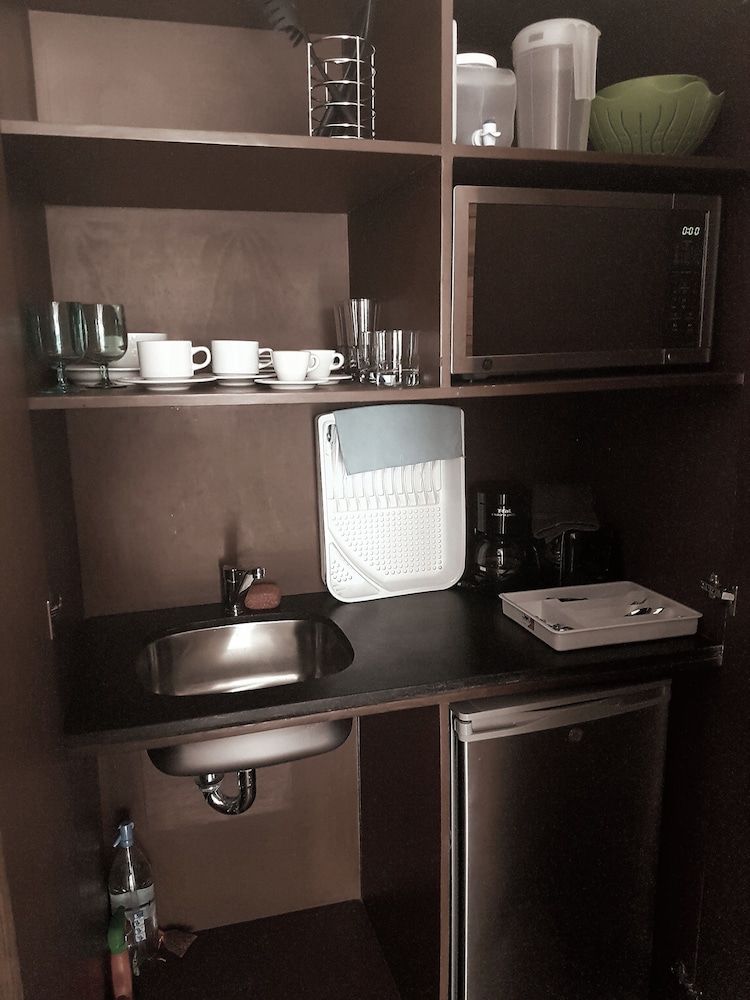 Nuove Design Lofts by The Spot Deluxe Suite, 1 Queen Bed 4