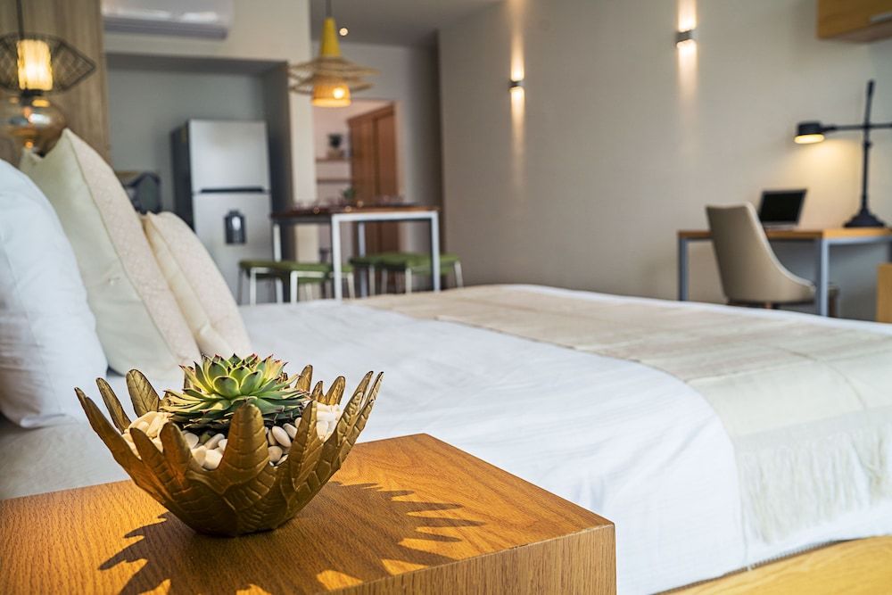 undefined Opal Apt. 402 Better in Person Than in the Pictures 7