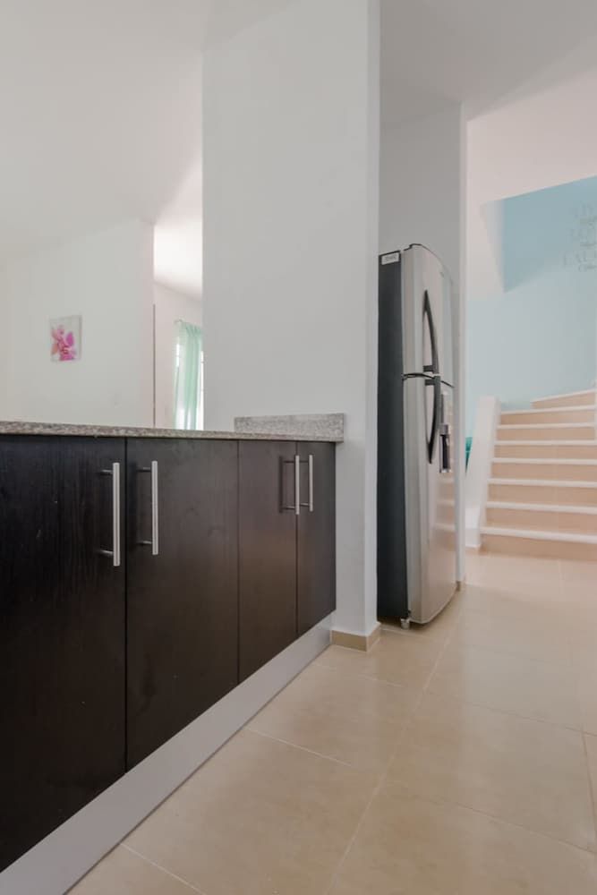 Dream House with Hot Tub Family House, 2 Bedrooms, Non Smoking, Hot Tub 13