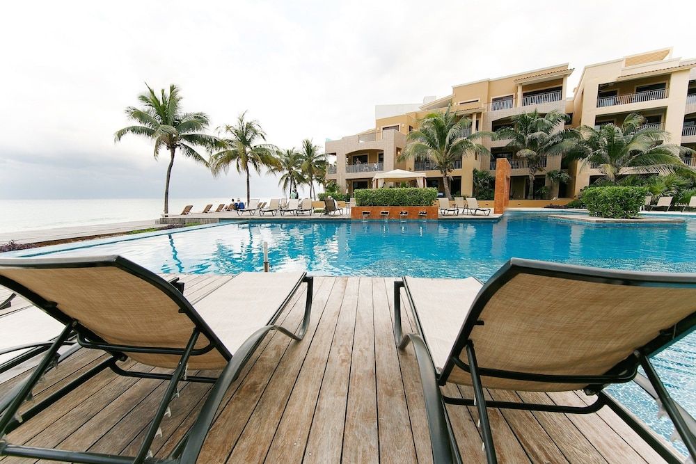 undefined El Faro 3 BR Beachfront with Private Pool 7