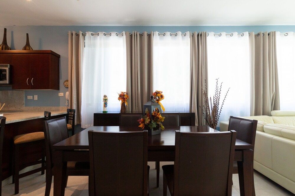 Casa del Mar 205 by CocoBR Comfort Condo, 2 Bedrooms, Terrace, Sea Facing 9