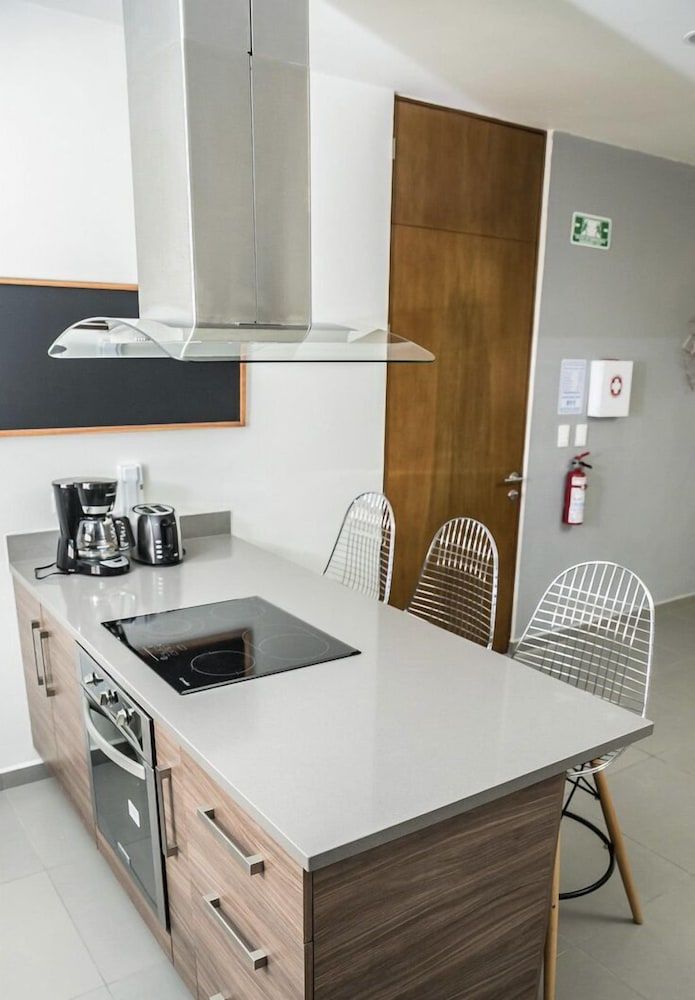 undefined Lunada 114 7