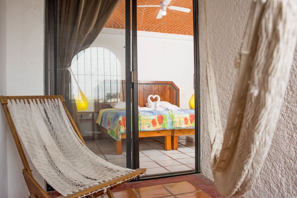 Palancar PHB Apartment, 2 Bedrooms, City View 12