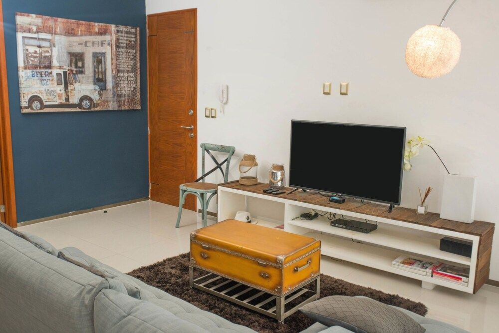 undefined Quintamar 101 10