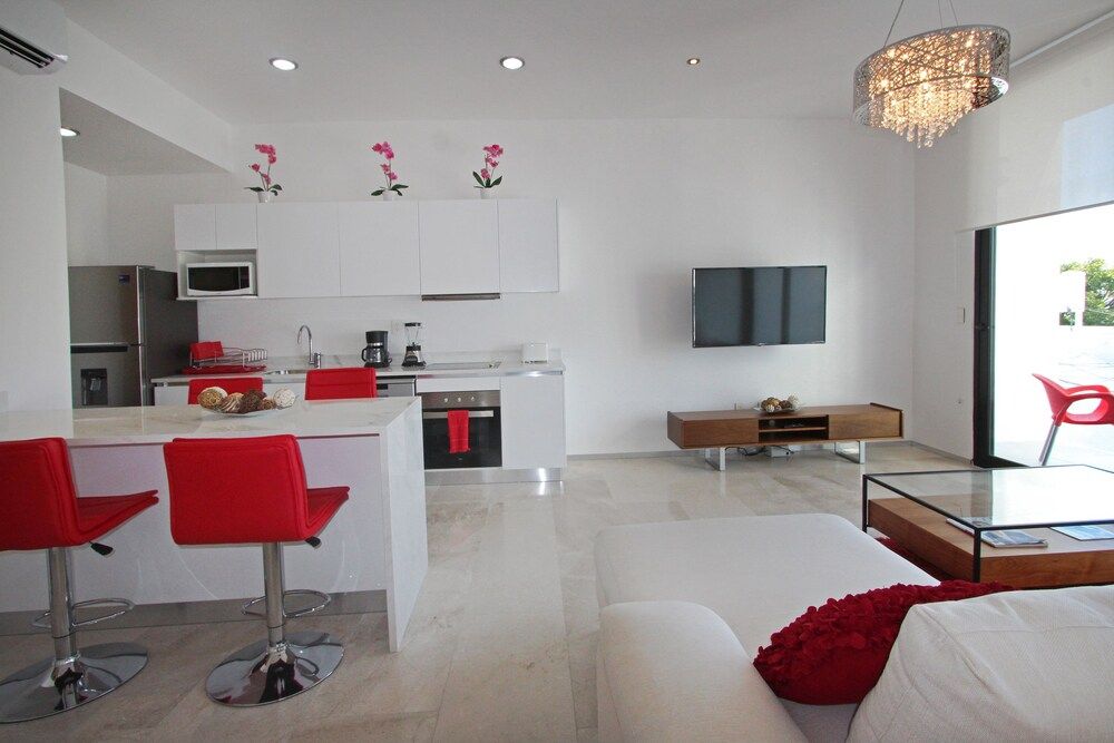 undefined Menesse 32 - 304 4