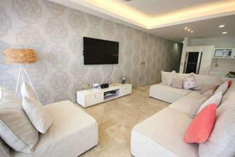 undefined Menesse 0TB 103-104 8