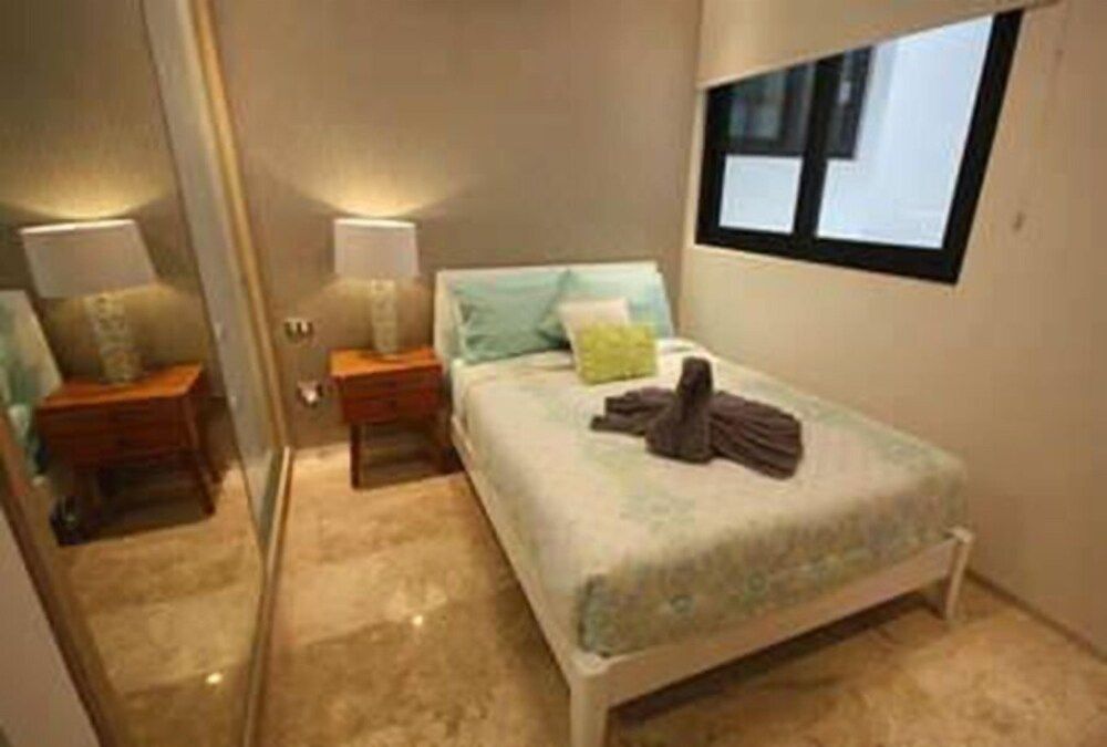 undefined Menesse 0TB 103-104 4