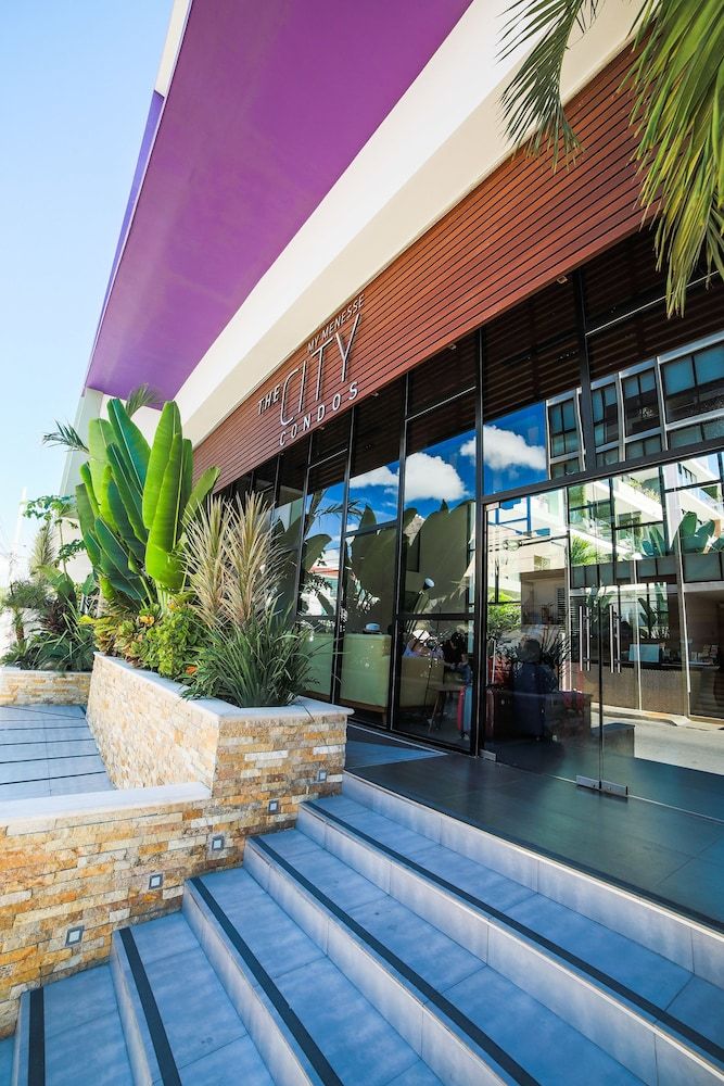 undefined The City 1309 N 2