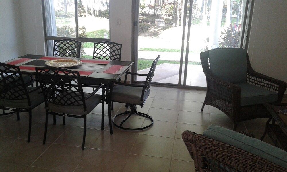 undefined Villa Ocean by Akua 10