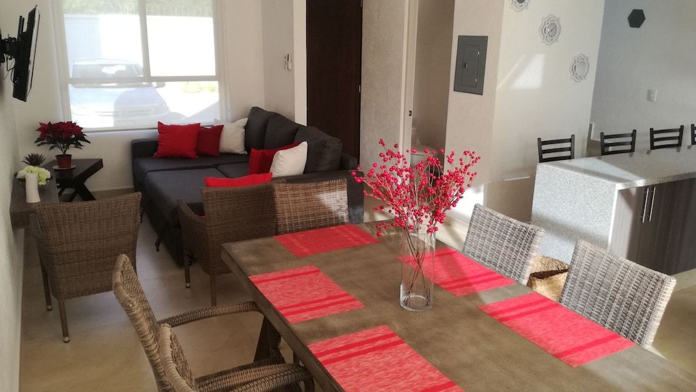 undefined Villa Love by Akua 8