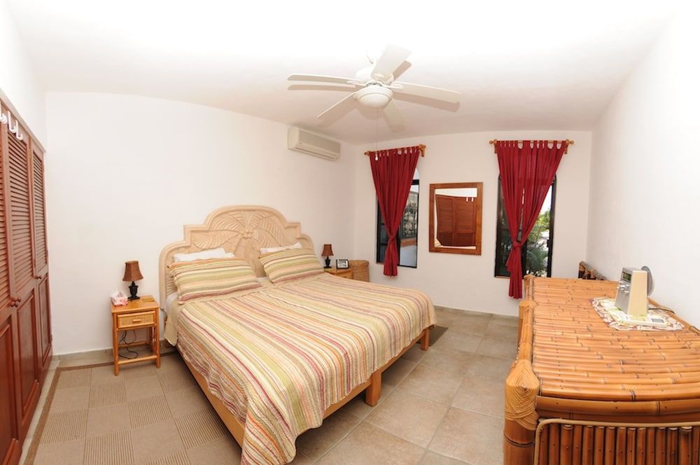 Hacienda San Jose by Bric Comfort Apartment, 1 Bedroom
