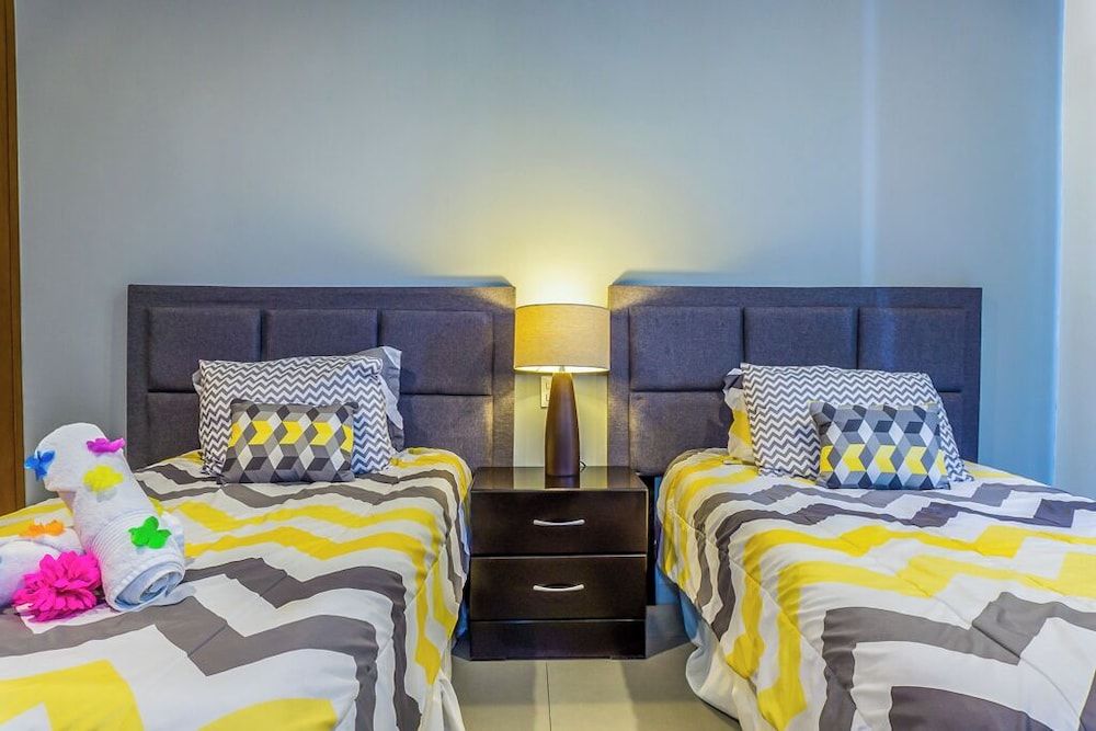 Condo Lunada by Bric Luxury Apartment, 2 Bedrooms 8