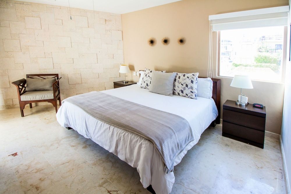 undefined Corto Maltes 201 6