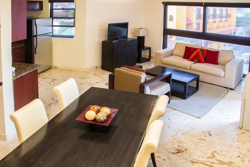 El Faro 303 Surf Deluxe Room 10