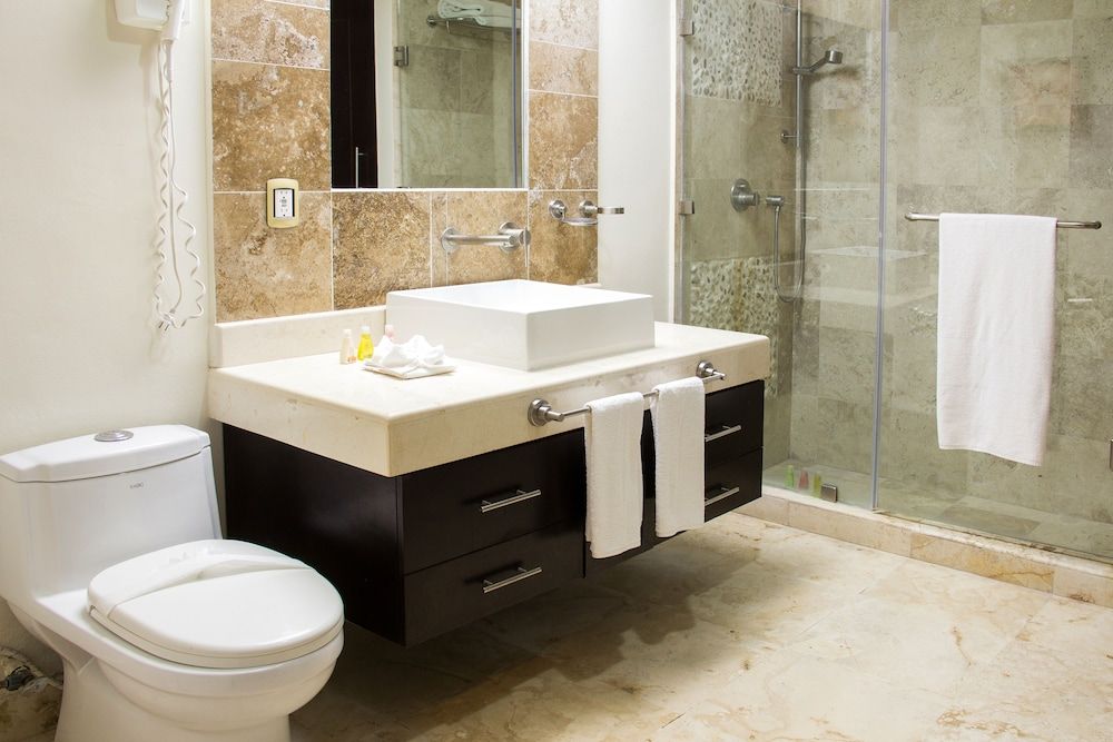 El Faro 102 Reef Deluxe Apartment 13