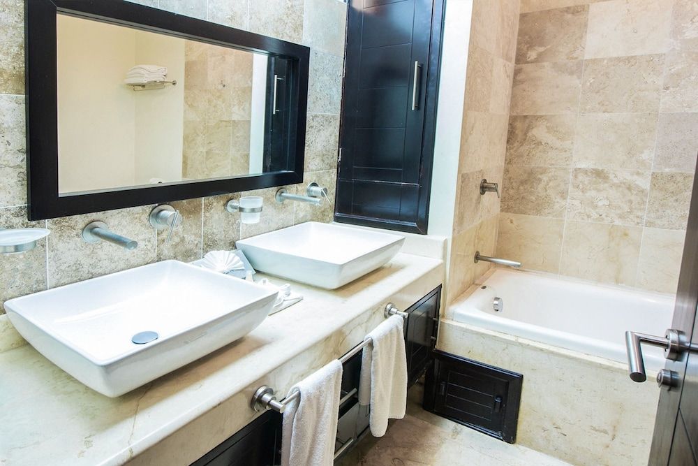 El Faro 101 Surf Deluxe Apartment 21