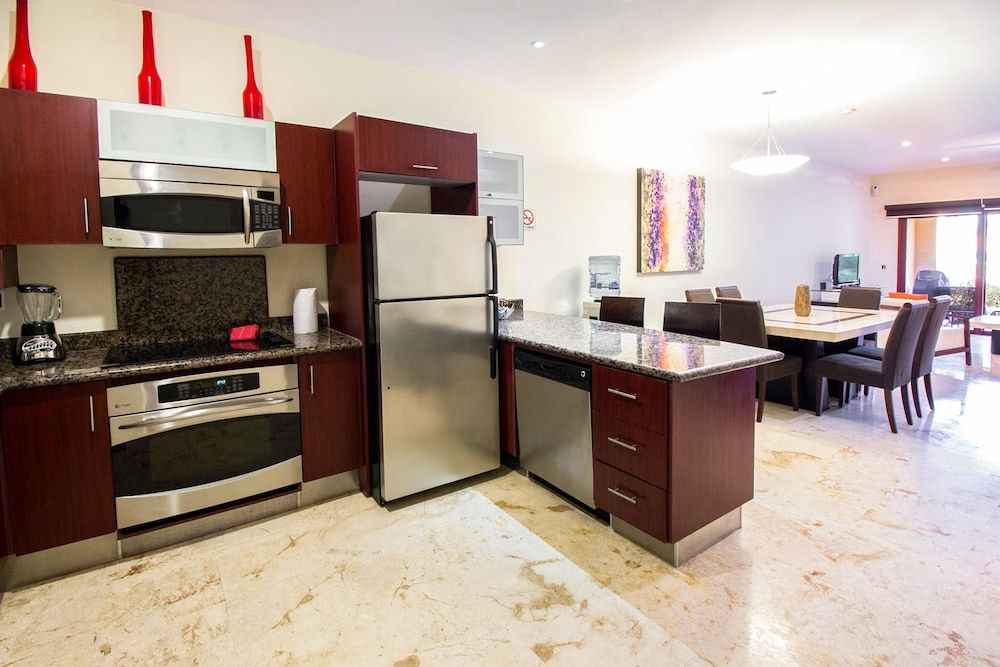 El Faro 101 Surf Deluxe Apartment 12