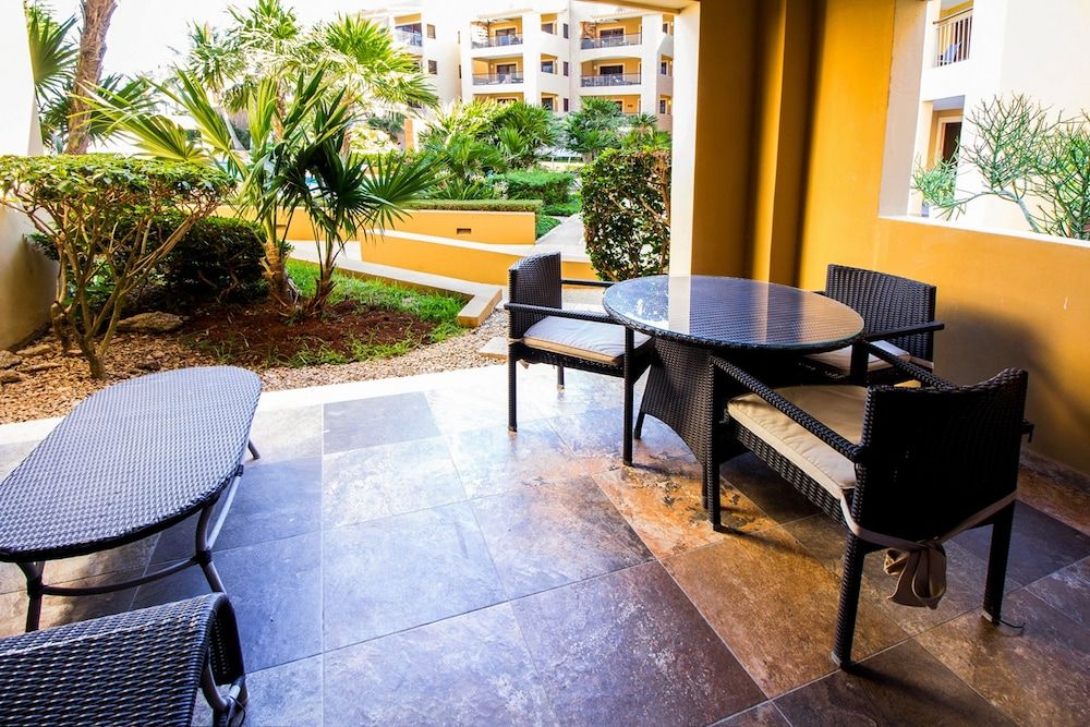 El Faro 101 Surf Deluxe Apartment 16