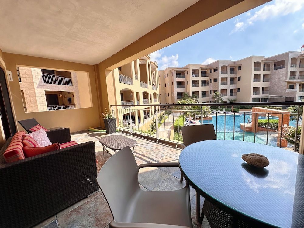 El Faro 205 Reef Deluxe Apartment 5