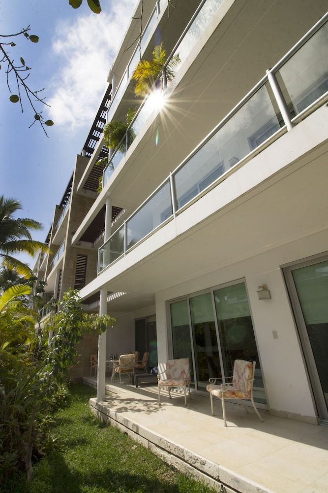 undefined Downtown Apartment Oasis 12 7