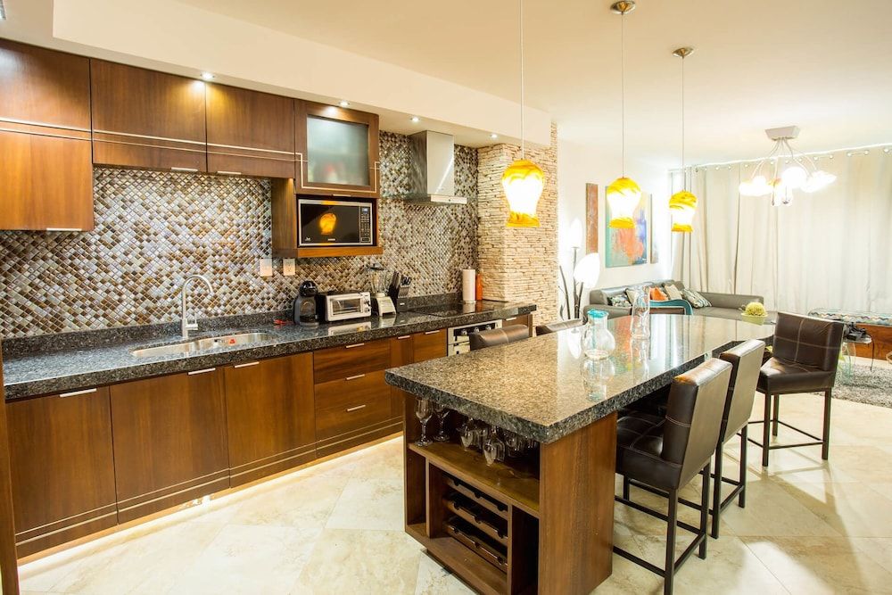 Mimosa Penthouse 1 by Realty Group Apartment, 2 Bedrooms 7