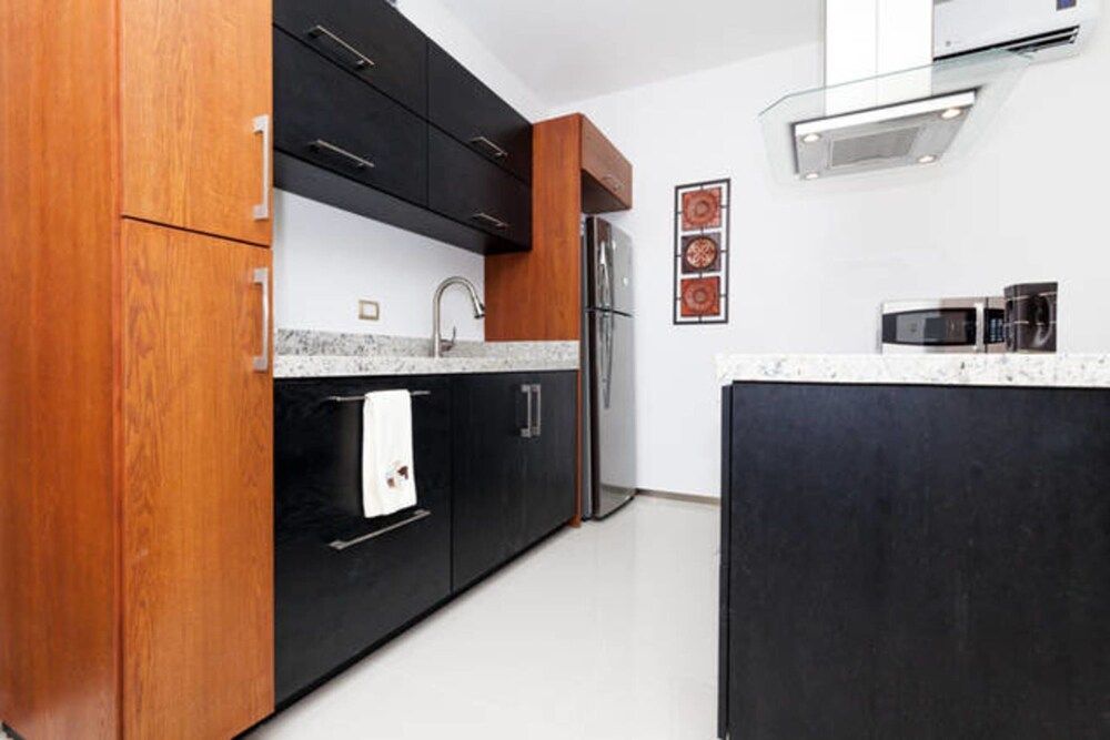 undefined MENESSE Quinta Mar 7