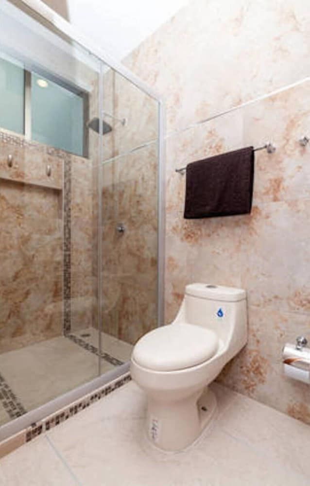 MENESSE Quinta Mar Family Apartment, Multiple Beds 10