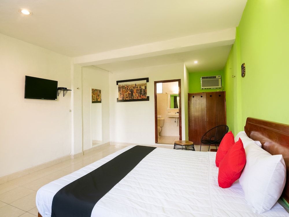 Hotel El Faisan y El Venado Superior Room