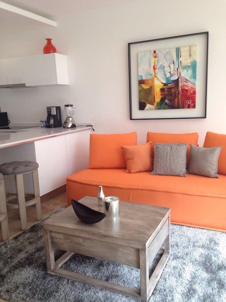 MENESSE Beach Apartments