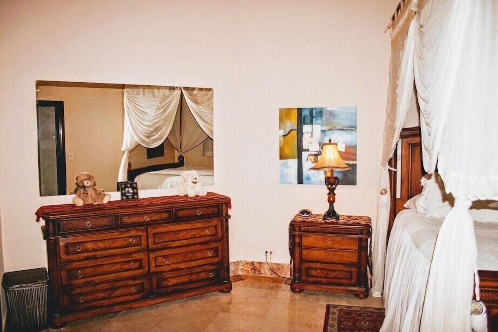 Luna Encantada By Your Best Getaway Superior Condo, Balcony, Ocean View (C3) 3