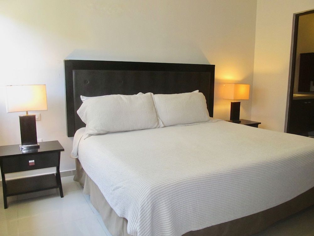 undefined Sabbia Condos by Playa Paradise 4