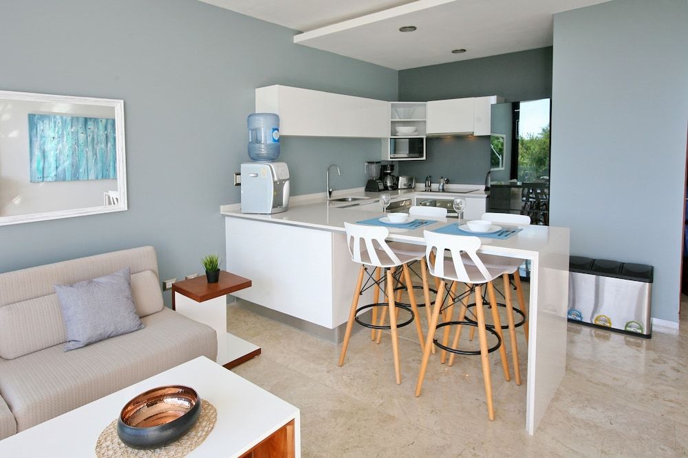 undefined MOB 205 by Riviera Rentals 6