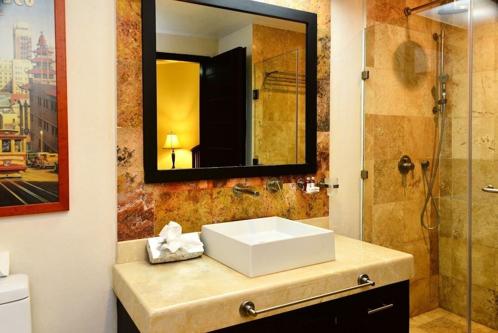 El Faro Condos by Your Best Getaway Superior Condo, Balcony, Partial Ocean View (EF 106) 22