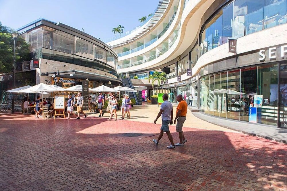 undefined El Faro Condos by Your Best Getaway 7