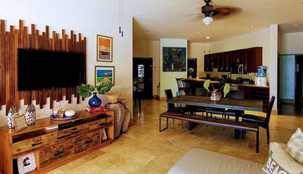 Luna Encantada By Your Best Getaway Superior Condo, Patio, Partial Ocean View (E1) 5