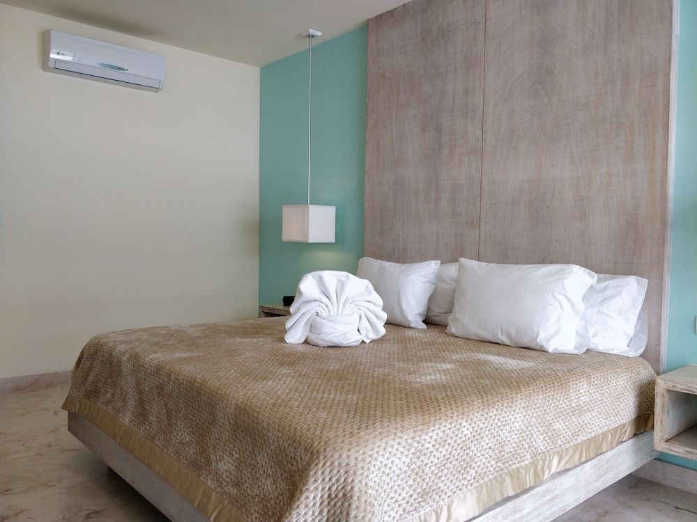 undefined Anah Downtown DT 201B