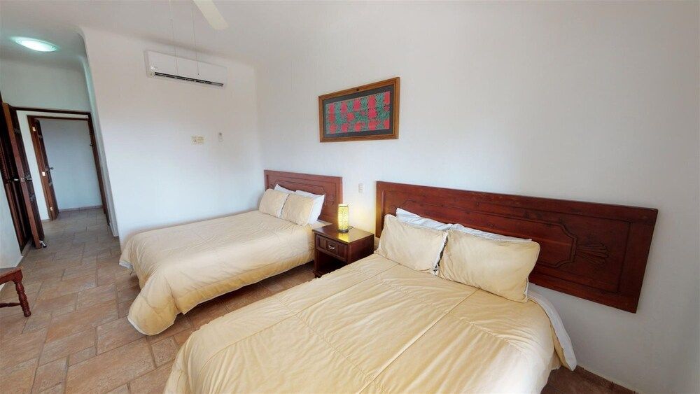 undefined Casa Iguana