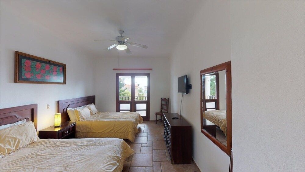 undefined Casa Iguana 3