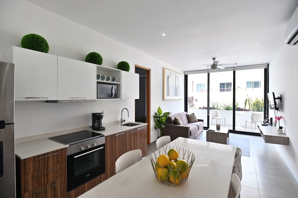 undefined The City 1 BD 5