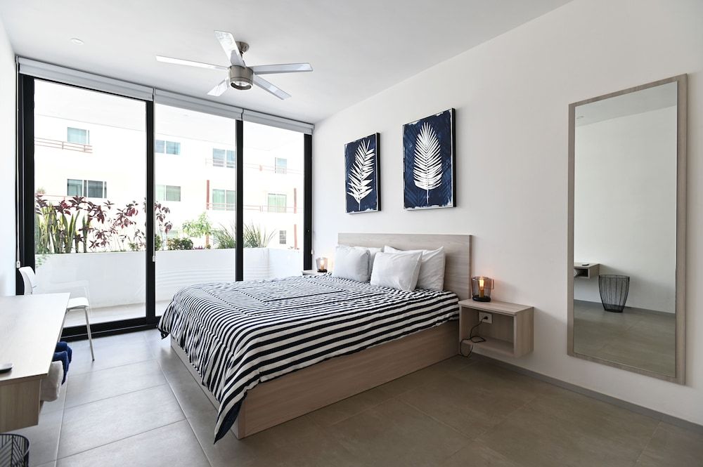 The City 1 BD Standard Apartment, 1 Bedroom, Non Smoking 2