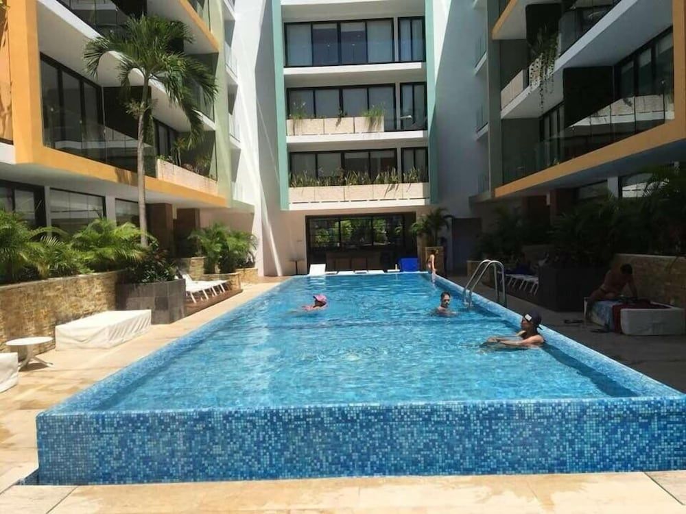 undefined The City 1317 5