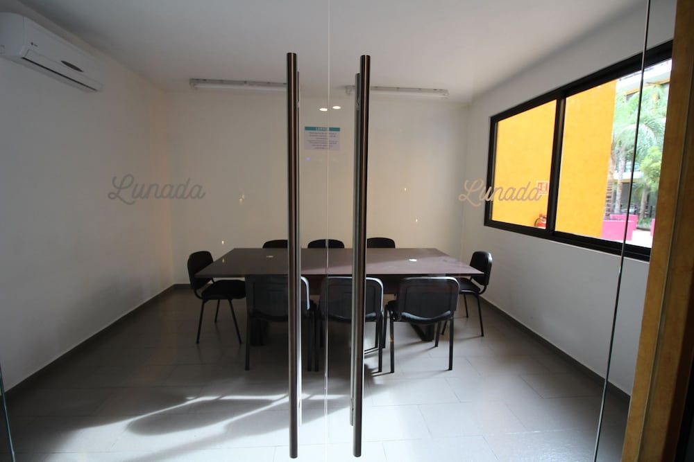 undefined Lunada 103 6