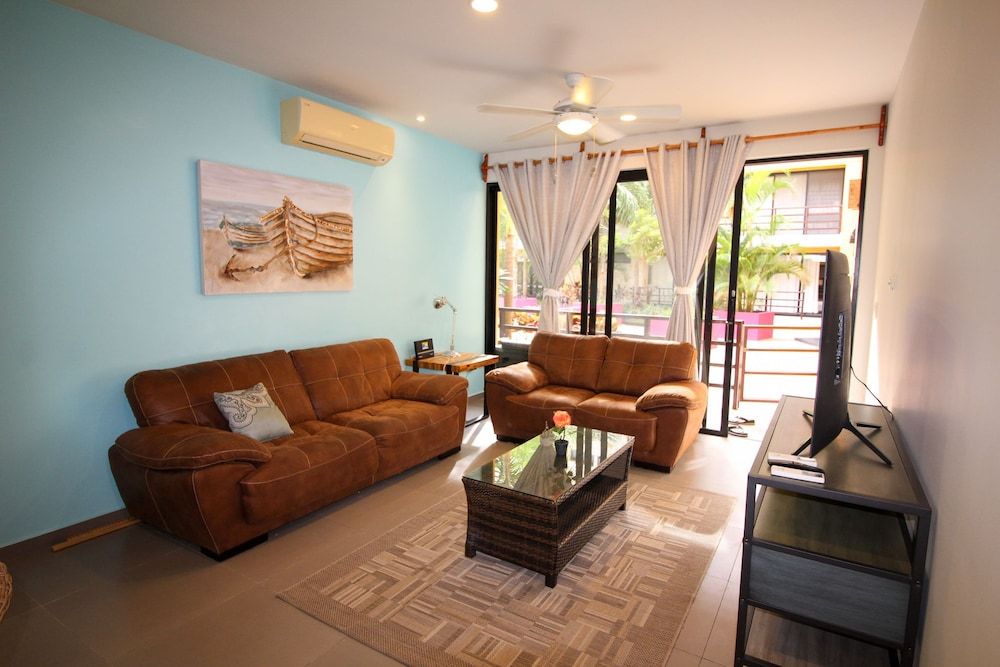 undefined Lunada 103